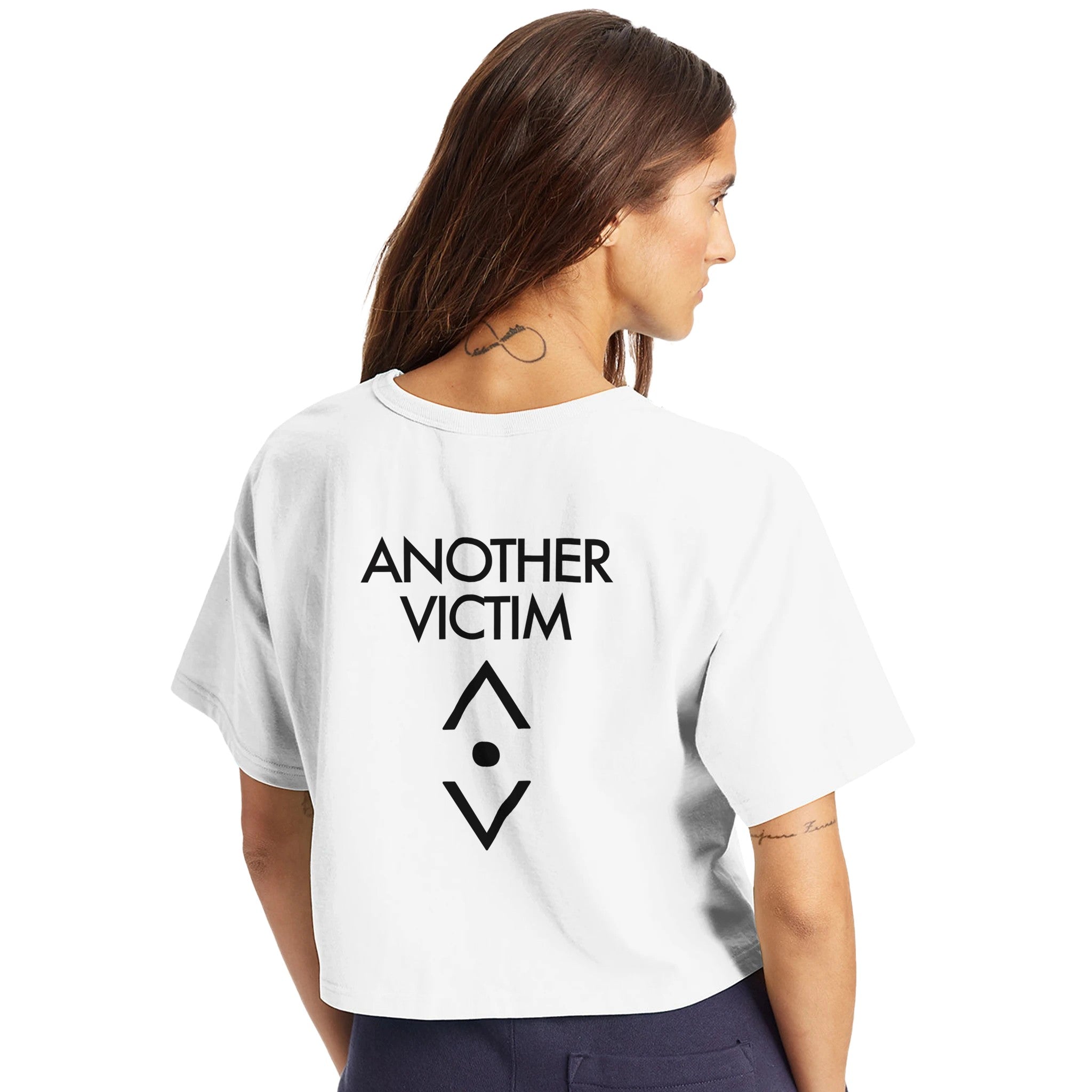 A CHORUS OF DISAPPROVAL Tシャツ A CHORUS OF DISAPPROVAL Tシャツ